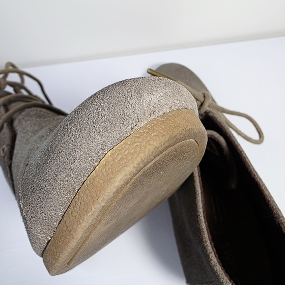 Toms Kala Wedge Heel Gray/Gold Glitter Round Toe Ankle Booties Women's Size 10 - Picture 7 of 7